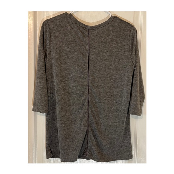 ladies shirt - Picture 7 of 7